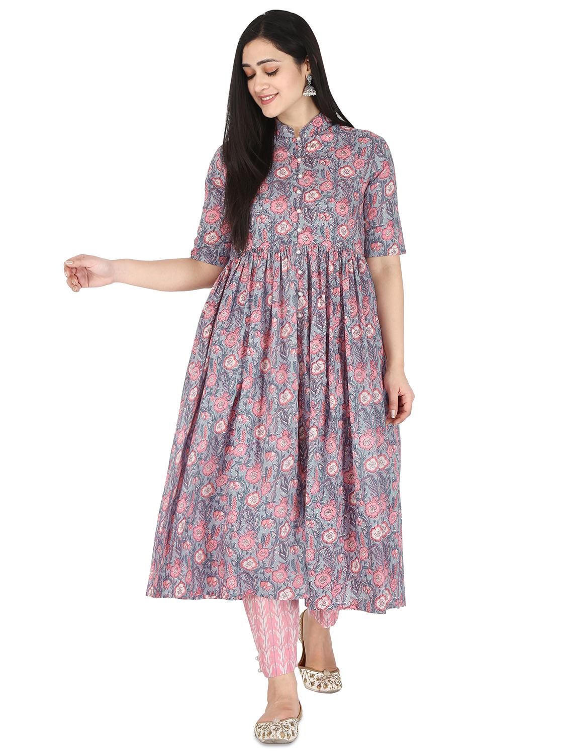 peach floral flared kurta - 17697935 - Zoom Image - 1