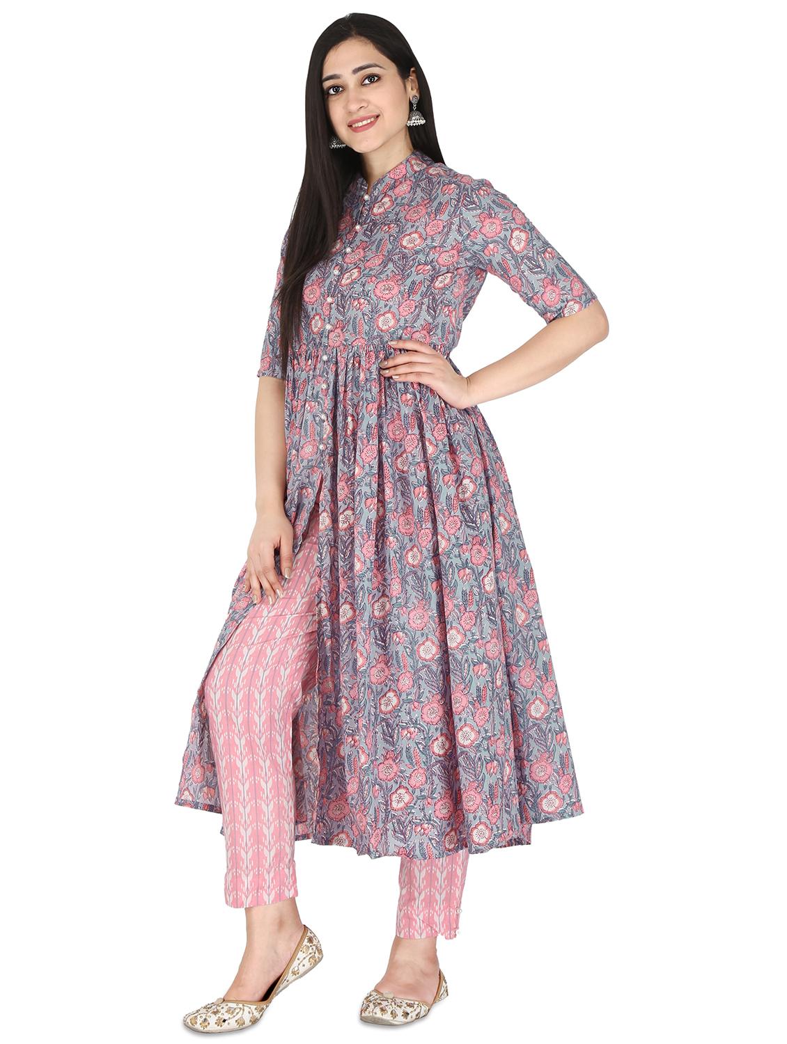 peach floral flared kurta - 17697935 - Zoom Image - 2