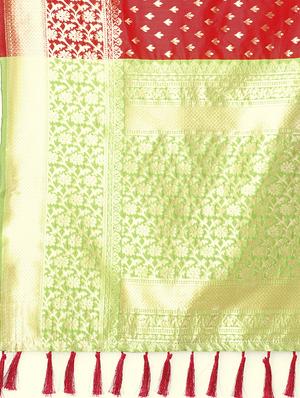 zari work banarasi saree with blouse - 17707347 - Standard Image - 3