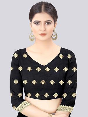 self design kanjivaram saree with blouse - 17707354 - Standard Image - 4
