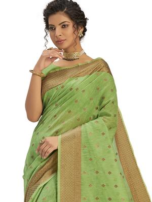 self design woven saree with blouse - 17709276 - Standard Image - 2