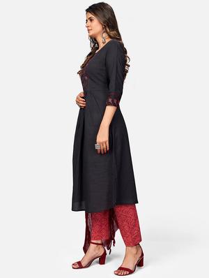 printed suit set - 17709338 - Standard Image - 2