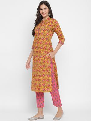 floral suit set - 17709342 - Standard Image - 2