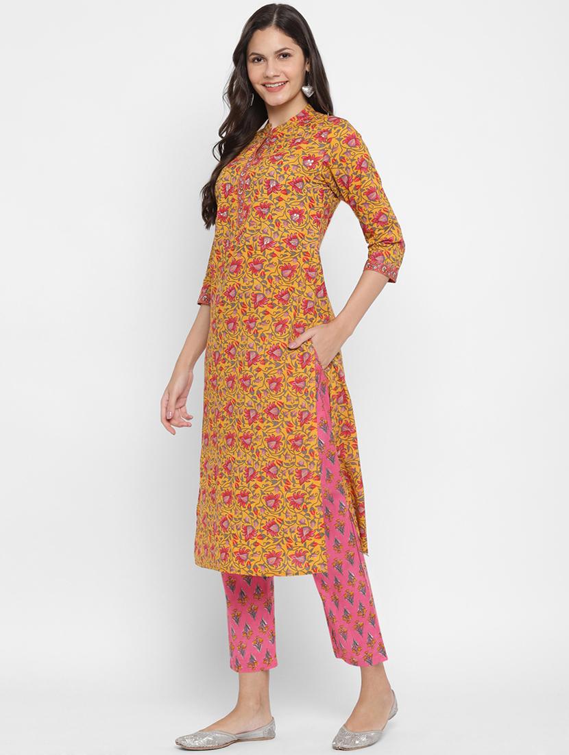 floral suit set - 17709342 - Zoom Image - 2