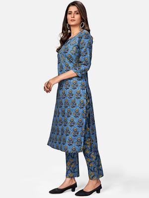 floral suit set - 17709345 - Standard Image - 2