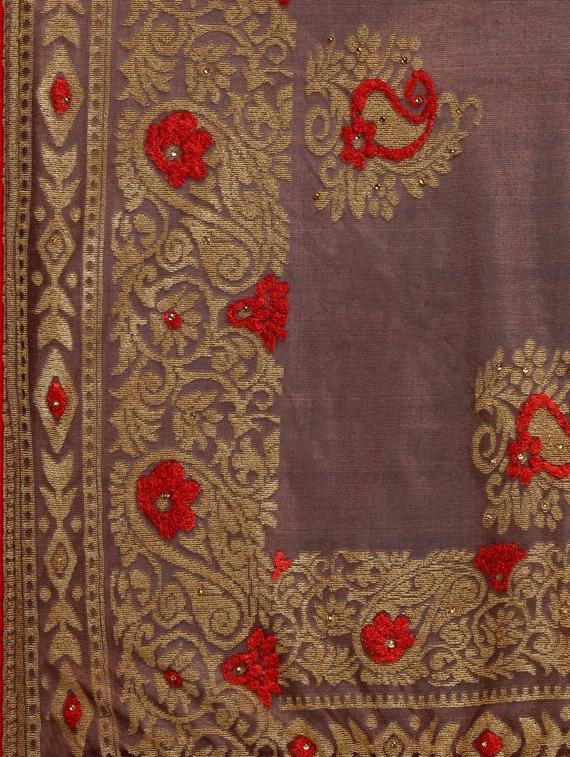 self design brasso saree with blouse - 17709936 - Zoom Image - 4