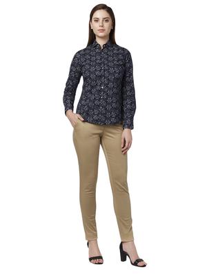 mid rise flat front trouser - 17710600 - Standard Image - 4