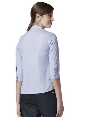 curved hem regular shirt - 17710640 - Standard Image - 3