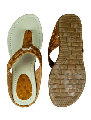 tan toe separator sandal - 17710808 - Standard Image - 4