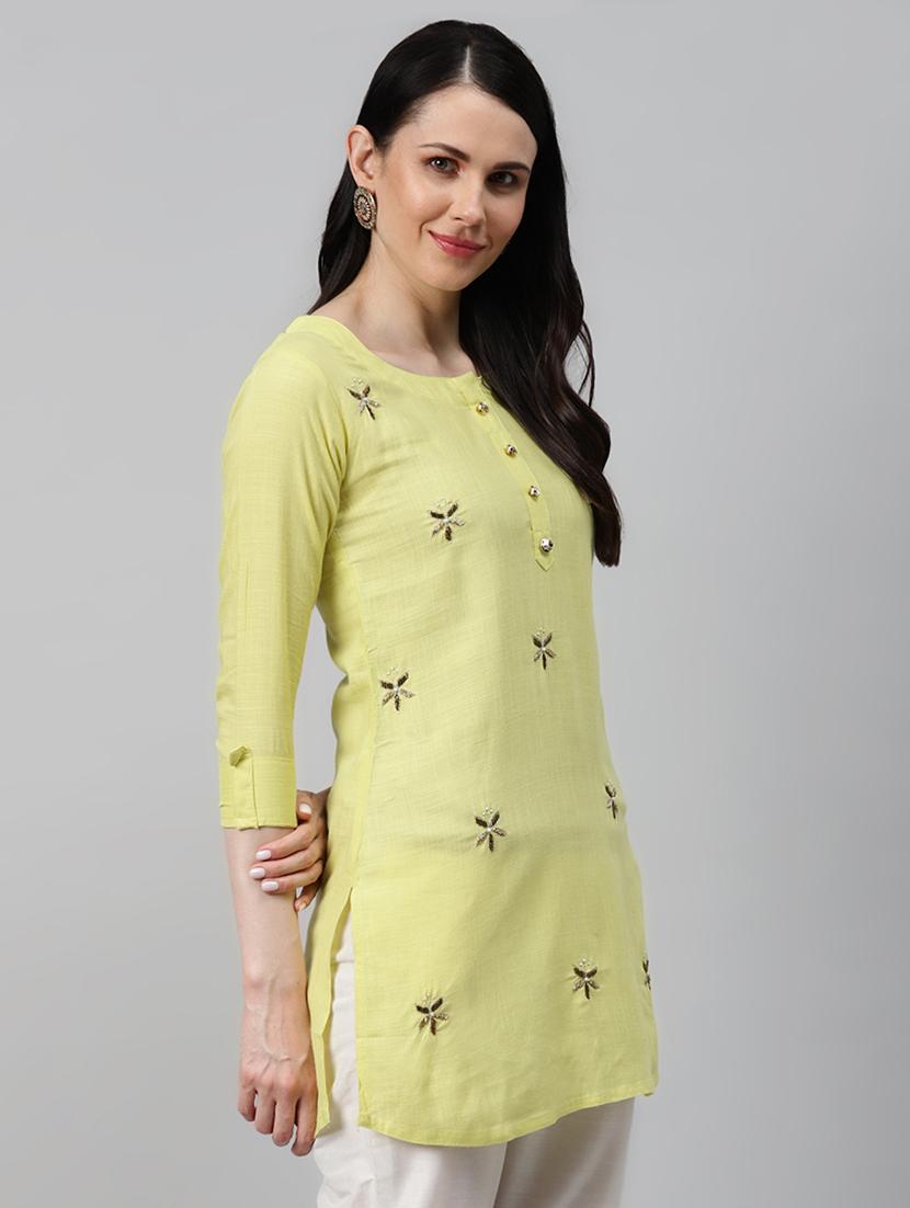 yellow rayon straight kurta - 17714712 - Zoom Image - 2