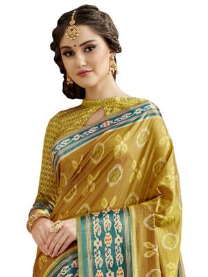 ikat printed saree with blouse - 17714782 - Standard Image - 2