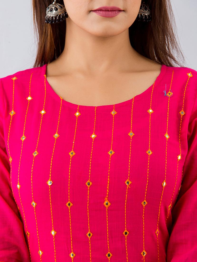 magenta kurta palazzo set - 17714880 - Zoom Image - 4