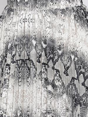 mid rise printed a-line skirt - 17715433 - Standard Image - 5
