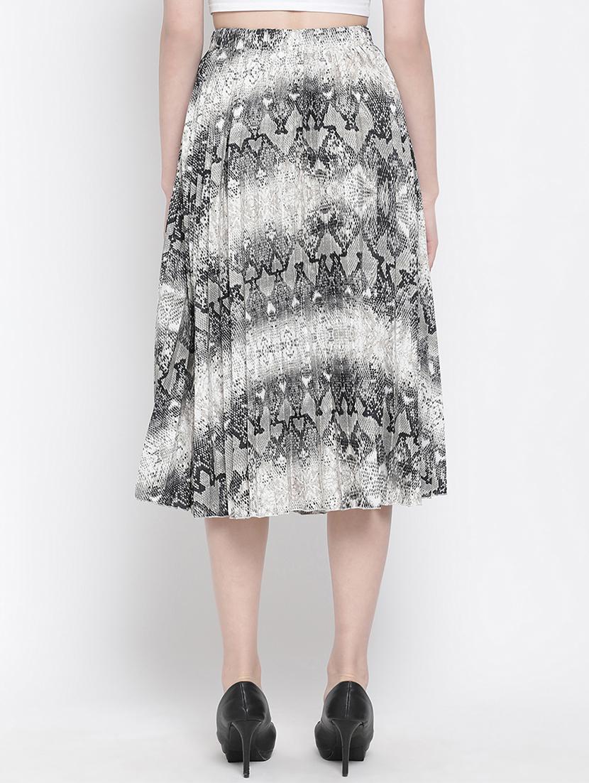 mid rise printed a-line skirt - 17715433 - Zoom Image - 3