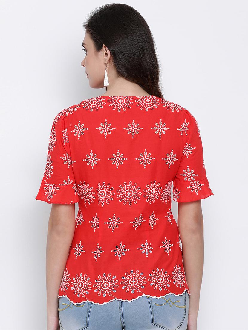 scallop hem embroidered top - 17715480 - Zoom Image - 3
