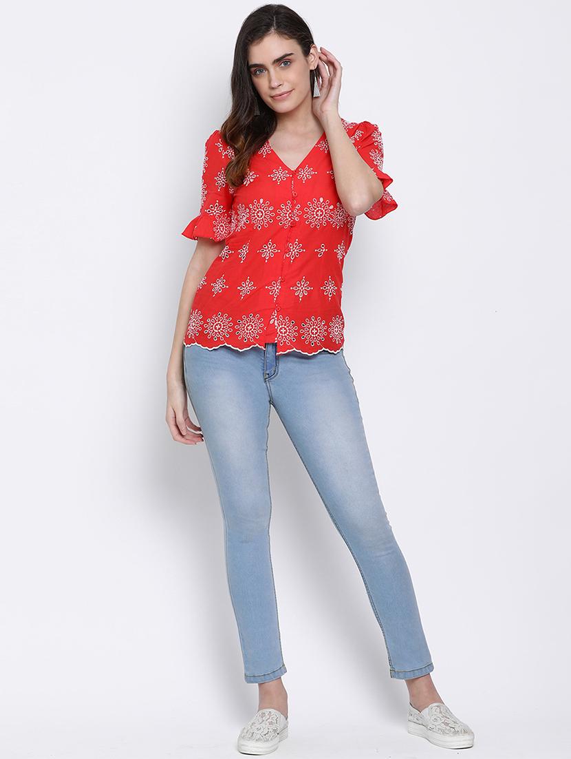 scallop hem embroidered top - 17715480 - Zoom Image - 4