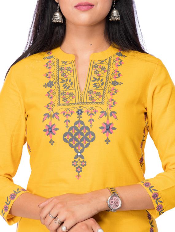 mustard kurta palazzo set - 17715808 - Zoom Image - 4