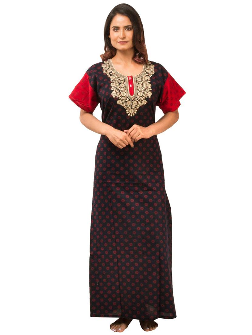 round neck printed nighty - 17718655 - Zoom Image - 1