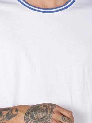 white solid t-shirt - 17719312 - Standard Image - 4