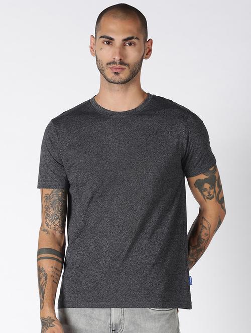 grey solid t-shirt - 17719322 - Very Small Image - 1