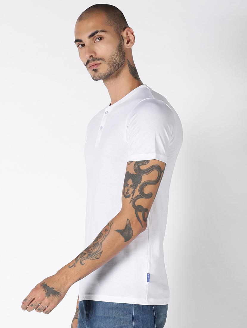 white solid t-shirt - 17719357 - Zoom Image - 2