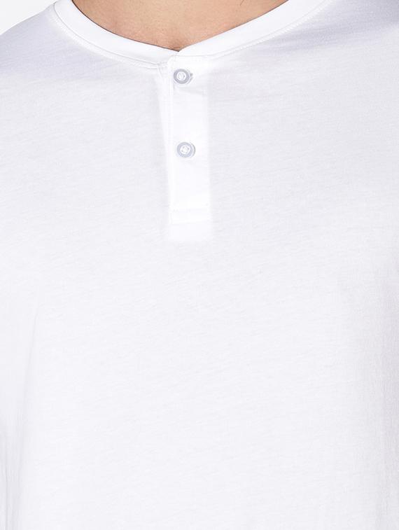 white solid t-shirt - 17719357 - Zoom Image - 5