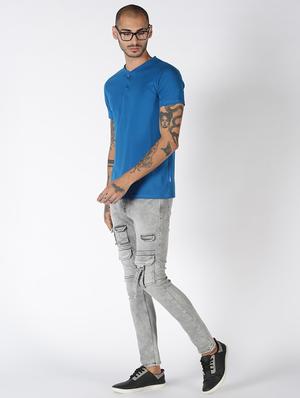 blue solid t-shirt - 17719358 - Standard Image - 4