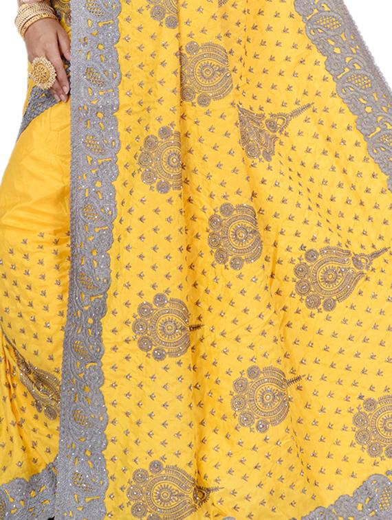 lace bordered embroidered saree with blouse - 17732672 - Zoom Image - 4