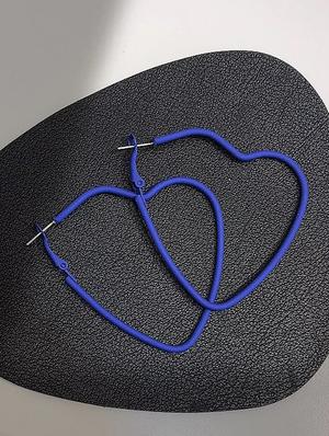 blue metal hoop earring - 17734032 - Standard Image - 3