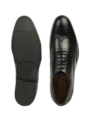black leather laceup brouges - 17734316 - Standard Image - 4