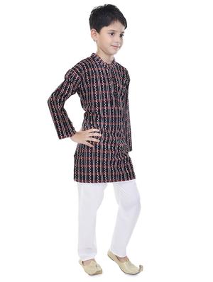mandarin neck printed kurta with pajama set - 17734394 - Standard Image - 2