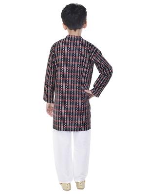 mandarin neck printed kurta with pajama set - 17734394 - Standard Image - 3