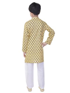 mandarin neck printed kurta with pajama set - 17734398 - Standard Image - 3