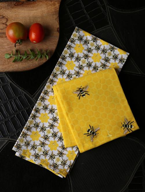 set of bee design pot holder, glove, apron and kitchen napkins set of 2 (total 5 pcs) - 17735347 - Very Small Image - 1