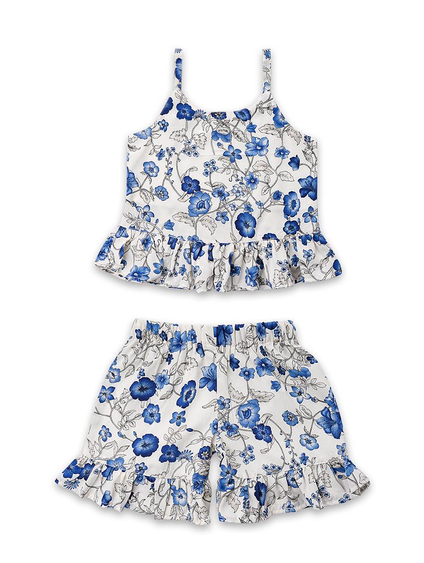floral top with shorts set - 17740425 - Zoom Image - 1