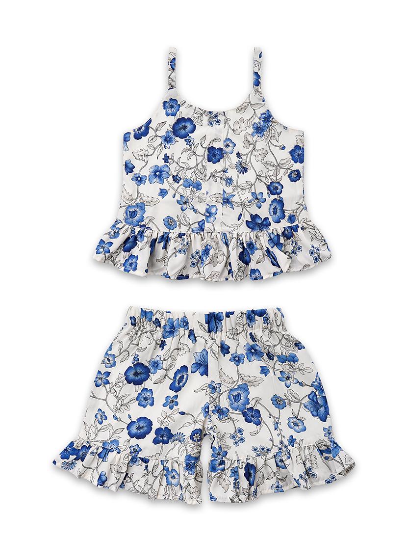 floral top with shorts set - 17740425 - Zoom Image - 2