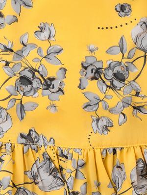 floral top with shorts set - 17740429 - Standard Image - 6