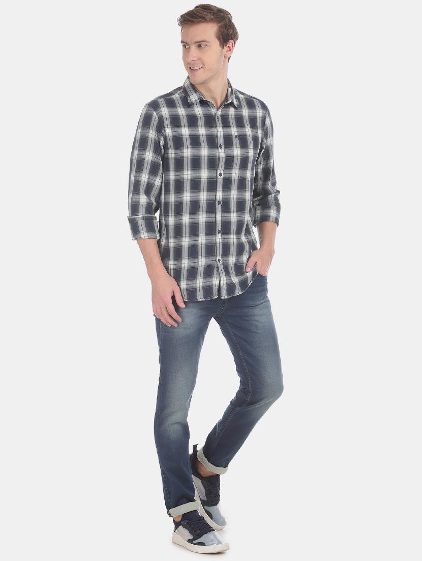 blue light washed denim jeans - 17742449 - Zoom Image - 4