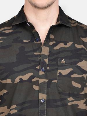 olive green camouflage casual shirt - 17744251 - Standard Image - 5