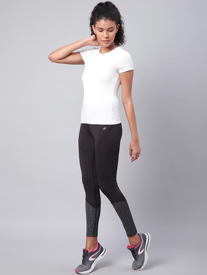 high rise contrast detail track pant - 17749778 - Zoom Image - 4