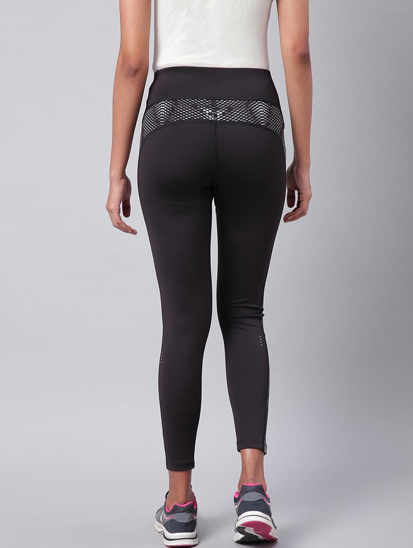high rise contrast detail track pant - 17749795 - Zoom Image - 3