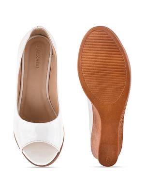 white synthetic platforms pumps - 17750981 - Standard Image - 4