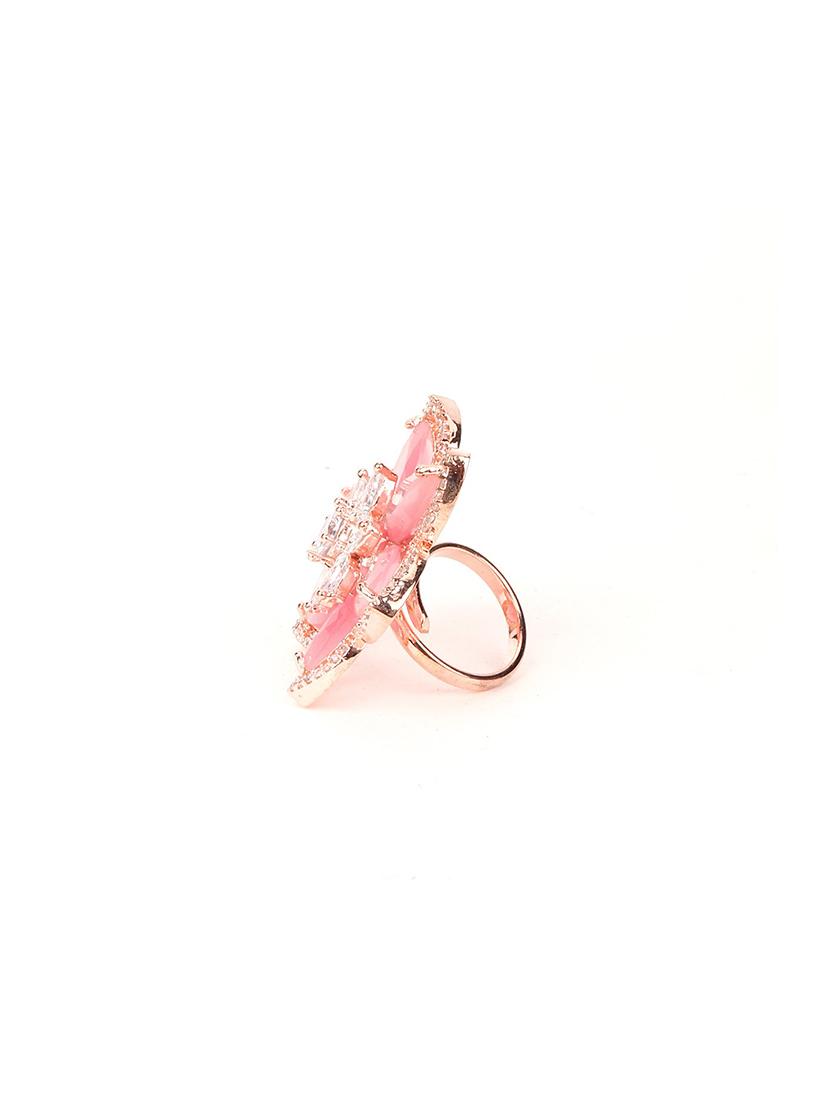 gold metal finger ring - 17756091 - Zoom Image - 3