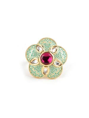 green metal finger ring - 17757395 - Standard Image - 3