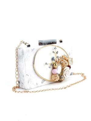 white satin regular clutch - 17757477 - Standard Image - 4