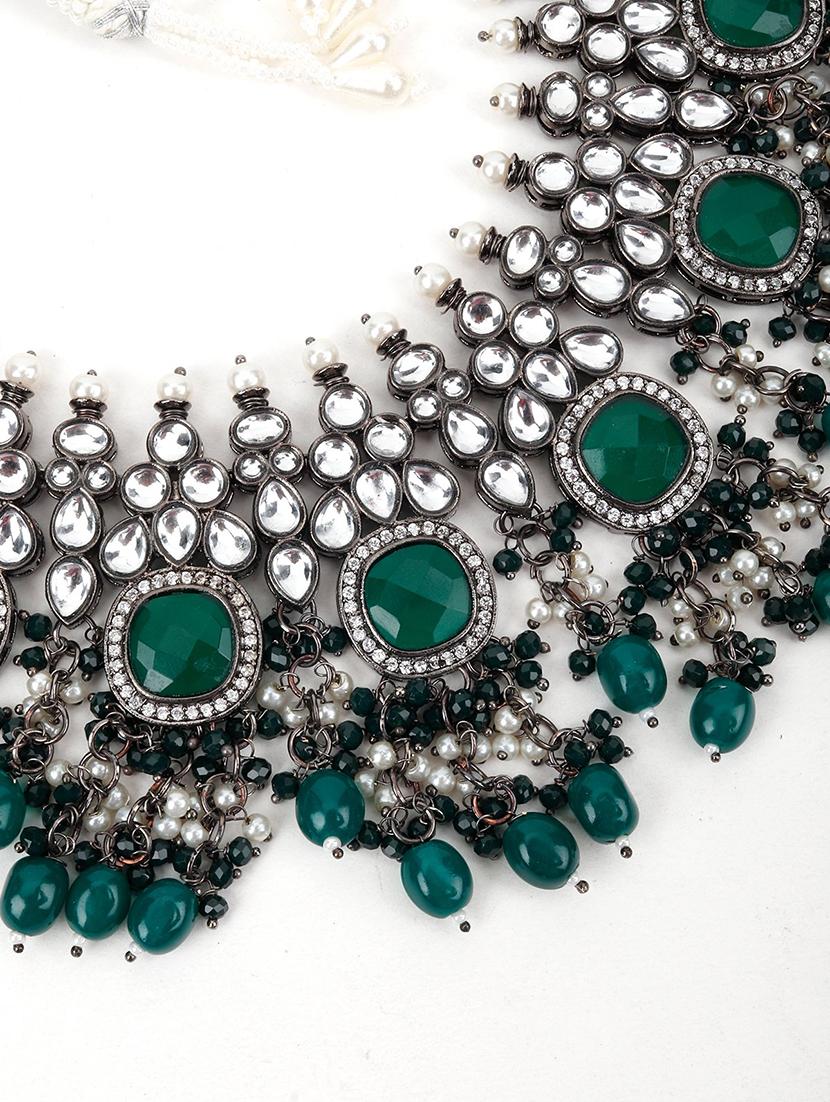 green metal choker necklace - 17758145 - Zoom Image - 4