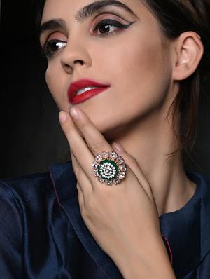 green metal finger ring - 17758178 - Standard Image - 5