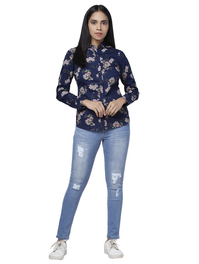curved hem floral shirt - 17759068 - Zoom Image - 4