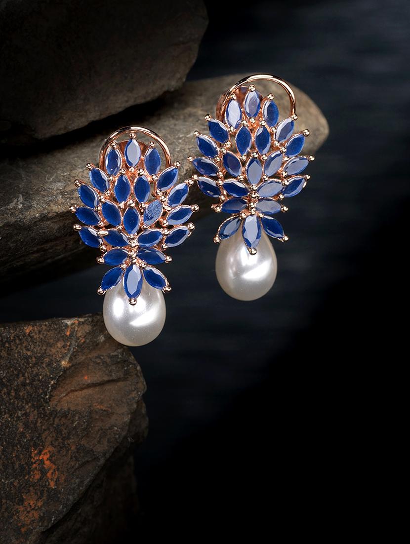 rose gold plated luxurious blue ad studded pearl drop earring - 17759880 - Zoom Image - 2