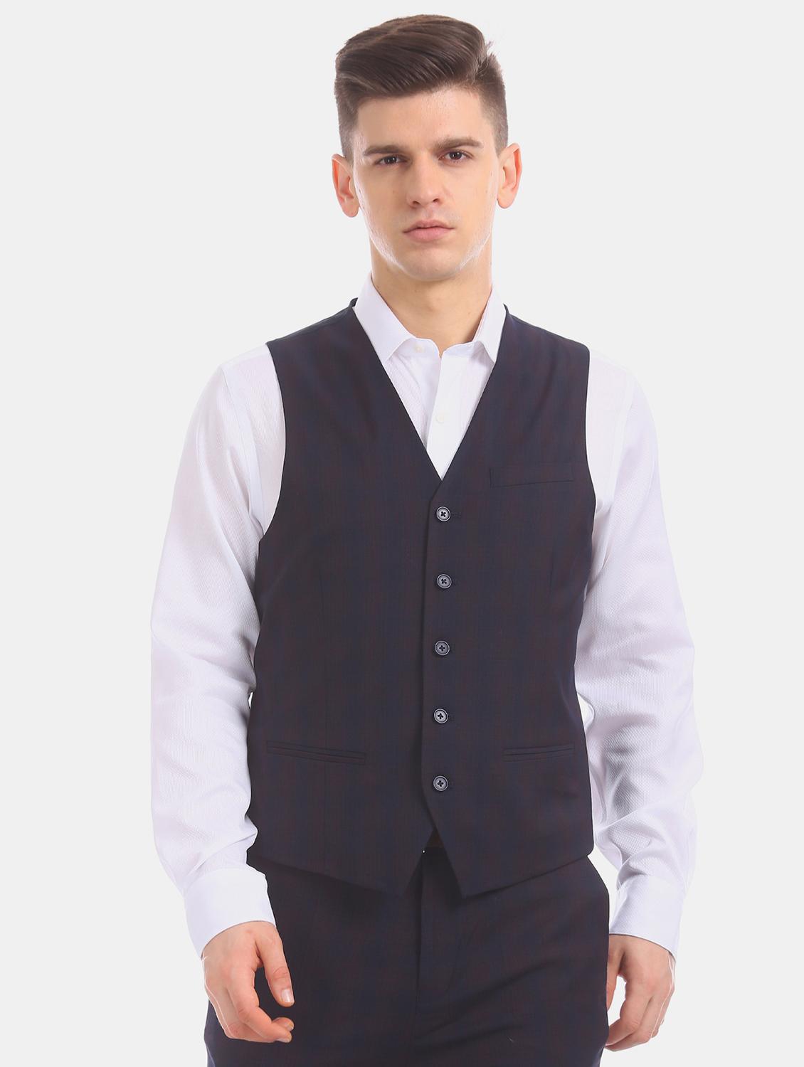 purple solid 3 piece suit - 17760834 - Zoom Image - 3
